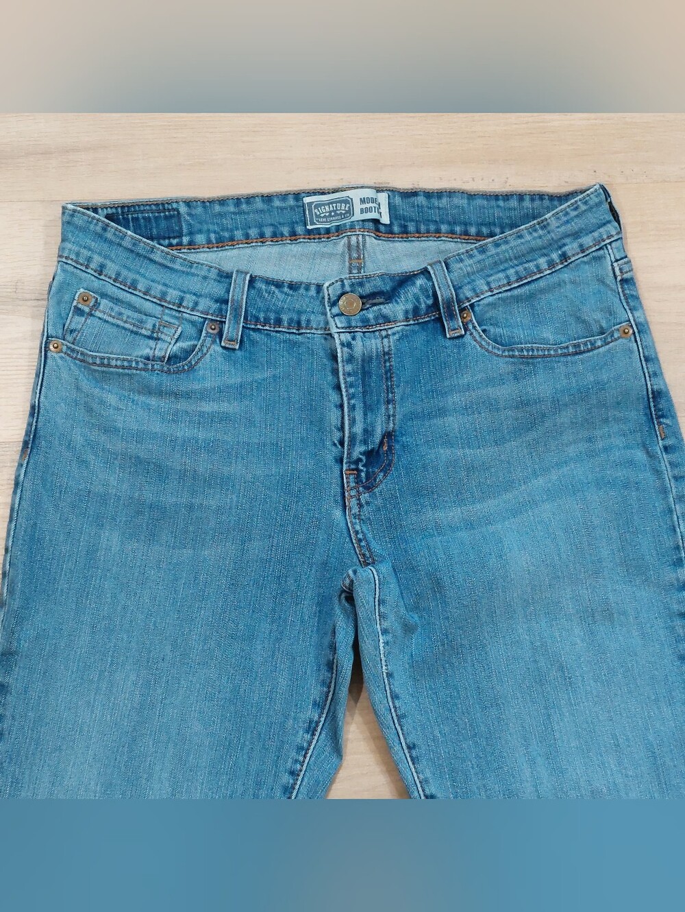 Signature by Levi Strauss & Co. Modern Bootcut Jeans Size 14 L/C